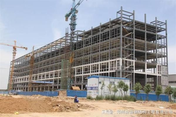 修建鋼結構廠房的費用（修建鋼結構廠房的費用是復雜的問題，鋼結構廠房設計優化技巧）