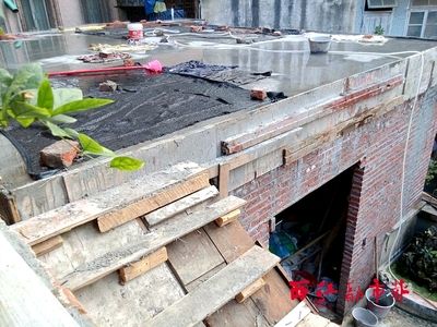 樓頂加建房間用什么材料（樓頂加建房間所用的材料）